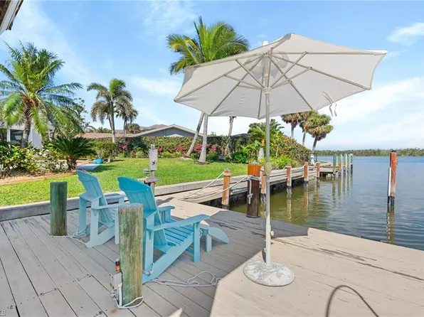 490 Randy LN, FORT MYERS BEACH, FL 33931