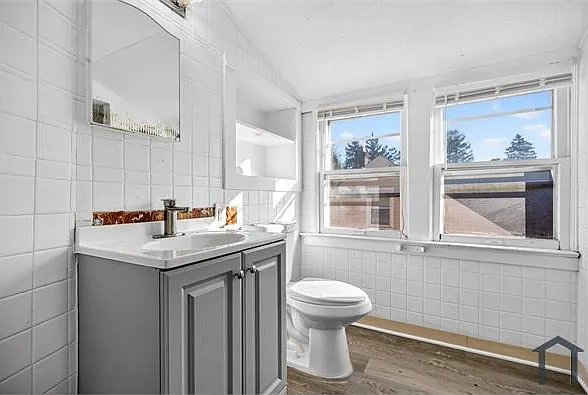 16701 Raymond St — Photo 12