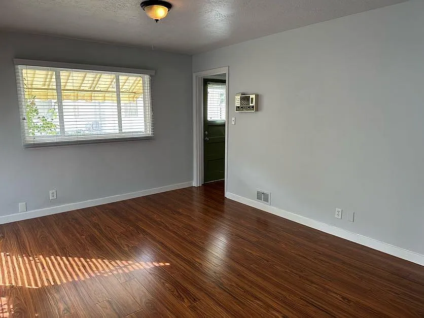 763 N Colorado St W — Photo 3