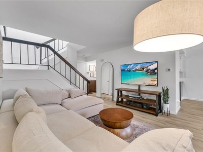 1033 W Lamark Ln, Anaheim, CA, 92802