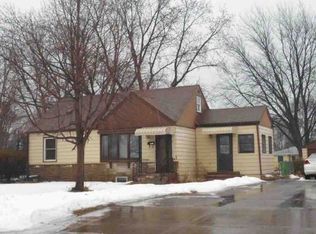 6512 Chowen Ave N, Brooklyn Center, MN 55429