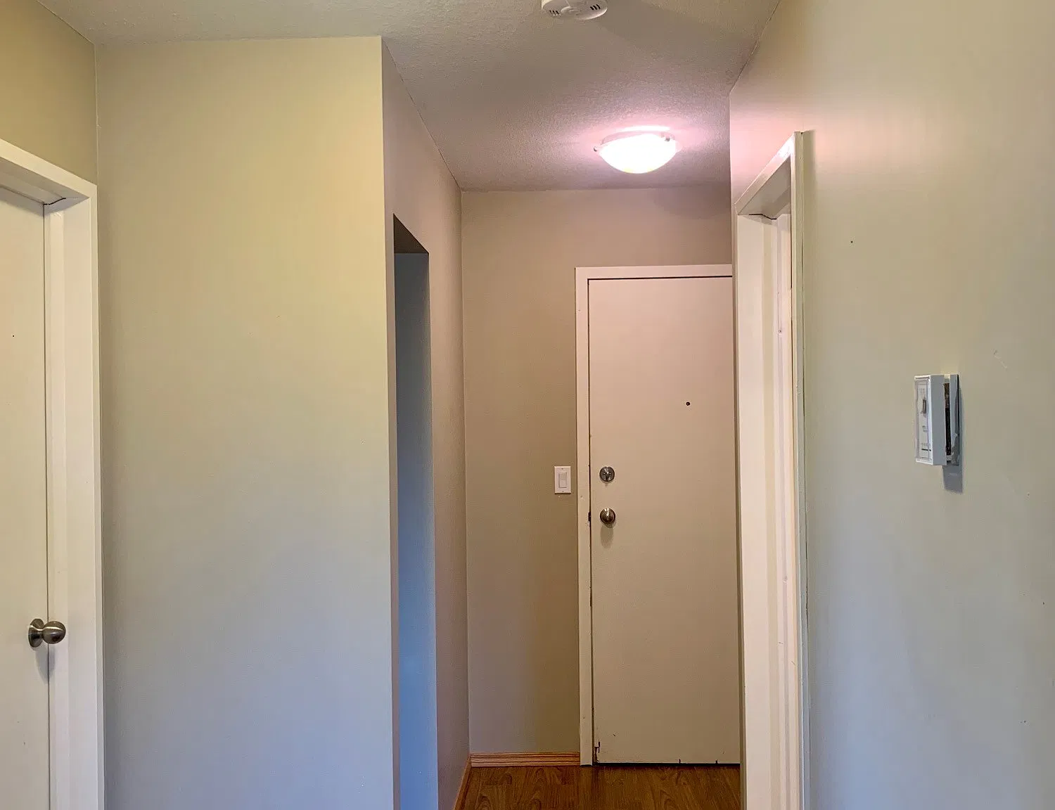 Cozy Apartment Conveniently Located in Innisfail (RP041) — Photo 4