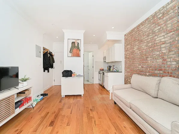 310 East 83rd Street image 1 of 12