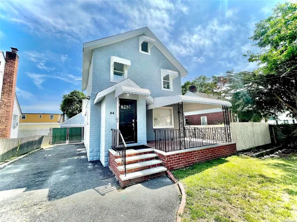 54 Madison Avenue, Roosevelt, NY 11575