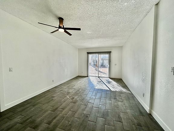 5th image of 2825 E Monte Cristo Ave #102