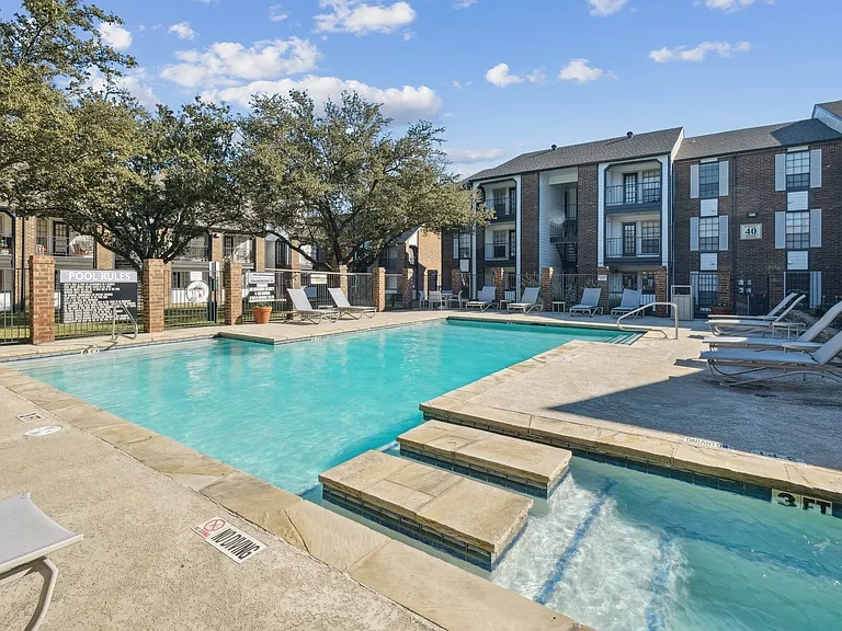 The Arbors of Euless Apartments — Photo 34