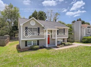 6083 Raintree Bnd, Lithonia, GA 30058