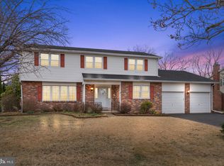 1353 Strathmann Dr, Southampton, PA 18966