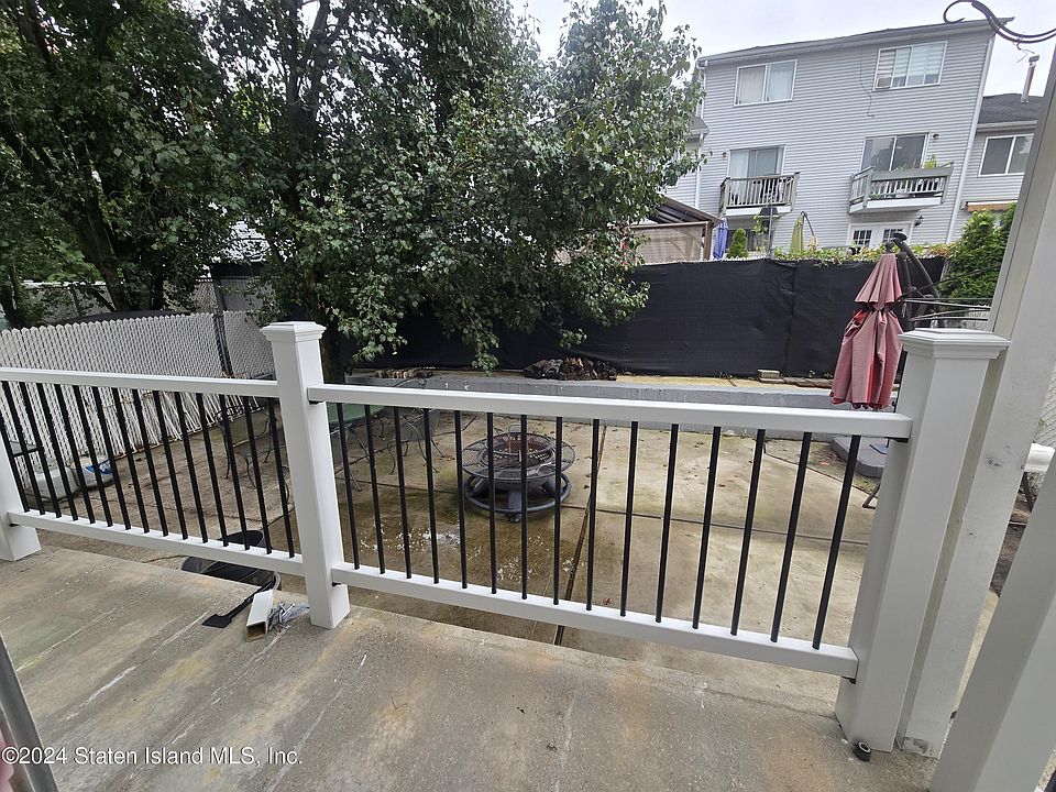 2nd image of 204 Wirt Ave