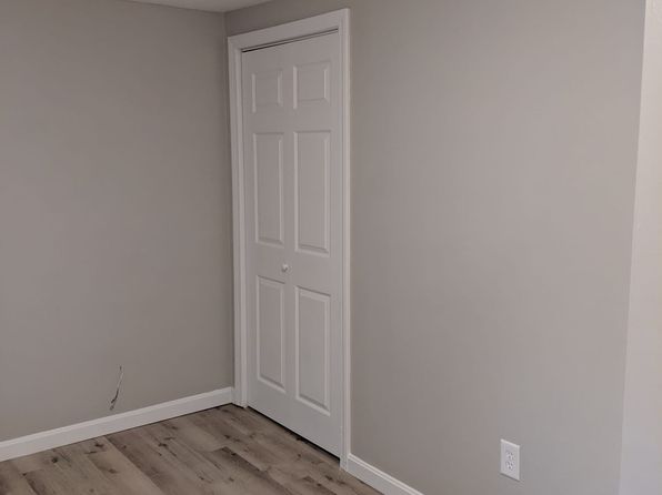17 Bleach Ave #15, West Warwick, RI 02893