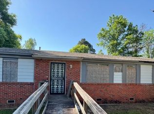 5076 Newton Rd, Memphis, TN 38109