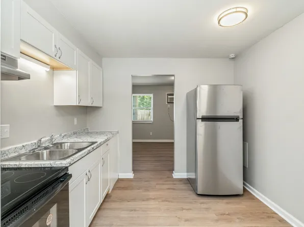 3014 Rennoc Rd, Knoxville, TN