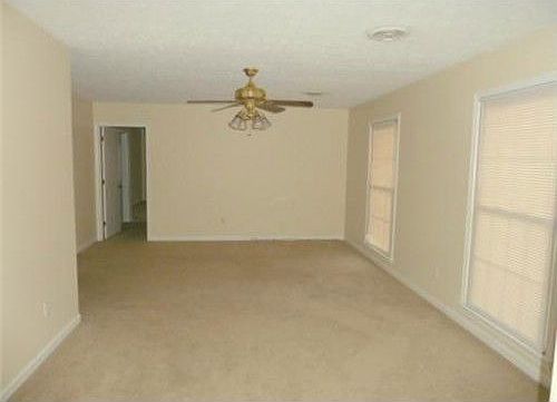 2nd image of 1 Faye Dr