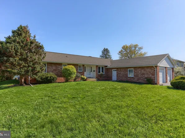 968 E Walnut St, Palmyra, PA 17078