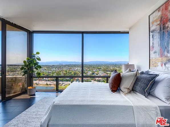 4316 Marina City Dr, Marina Del Rey, CA 90292
