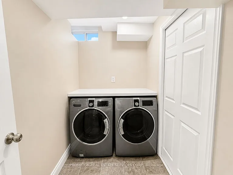 108 Parktree Dr — Photo 11