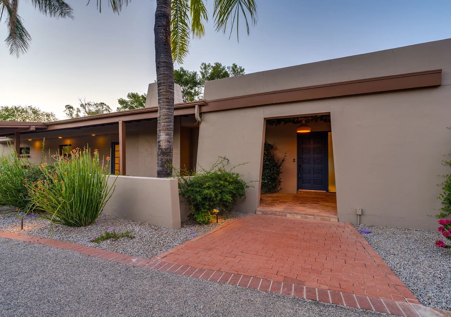 6035 E San Cristobal St — Photo 2