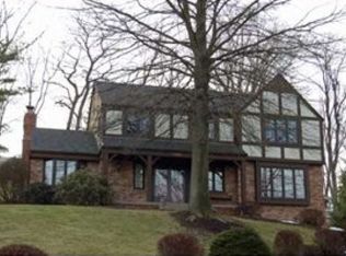 1500 Candlewood Dr, Pittsburgh, PA 15241