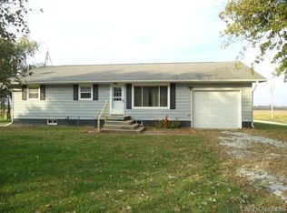 24457 Oakford Rd, Chandlerville, IL 62627