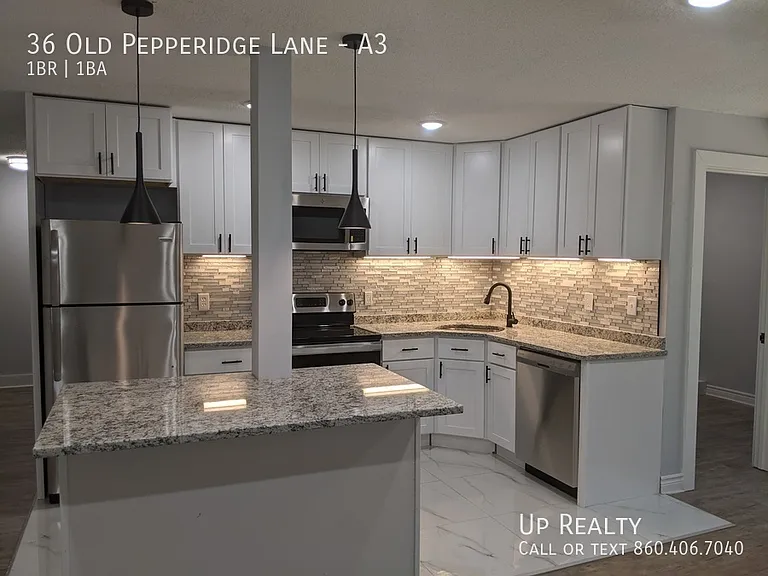 36 Old Pepperidge Ln #A3 — Photo 4