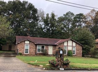 6207 Adams Park Dr, Columbus, GA 31909