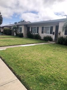 3374-76 Clairemont Dr, San Diego, CA, 92117