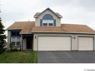 187 Whispering Pines Cir, Rochester, NY 14612