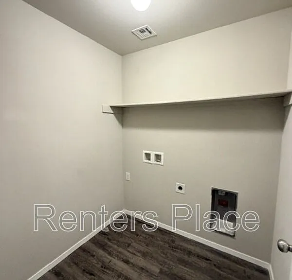16202 S 88th East Ave — Photo 9