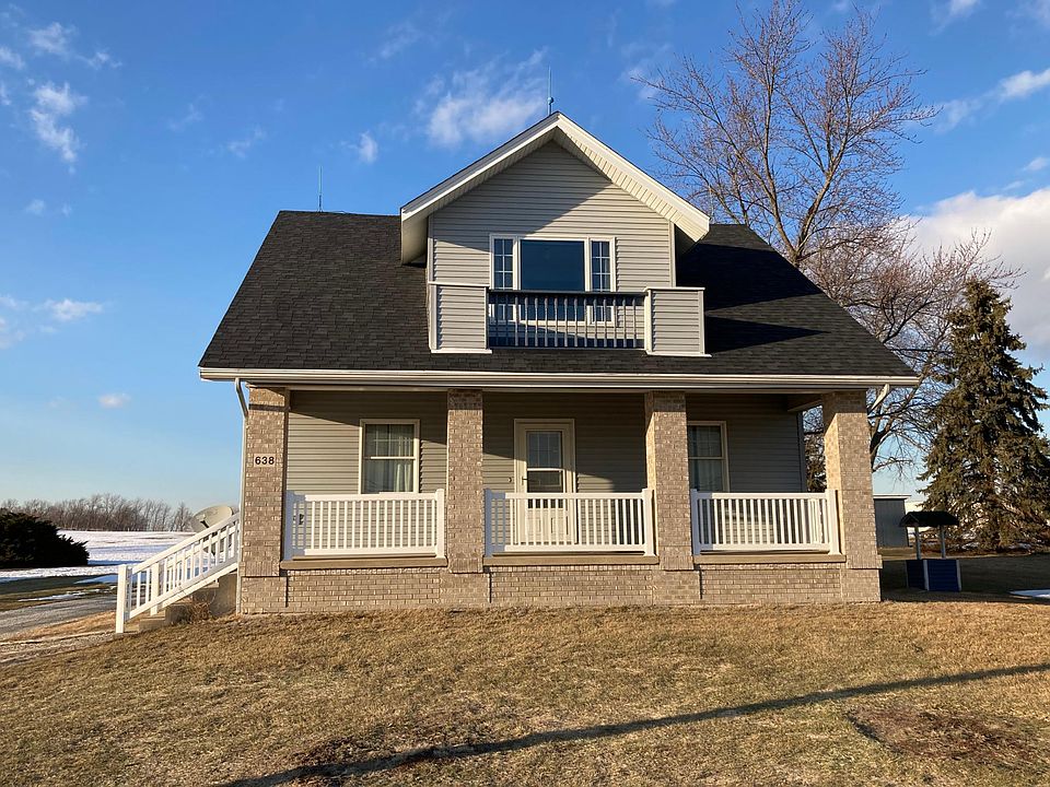 Front of House/Road View