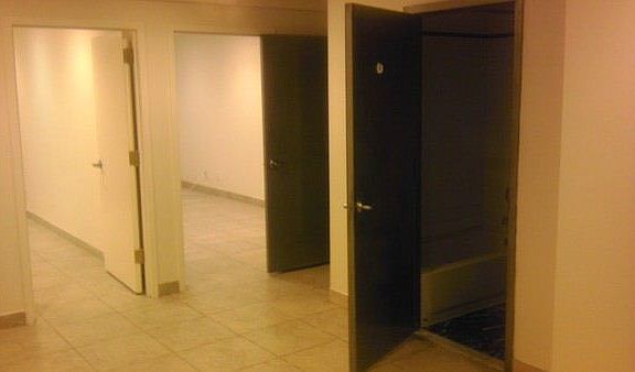 3rd image of 323 Willoughby Ave