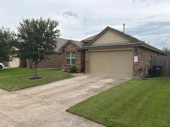 2nd image of 715 Harvest Bluff Dr