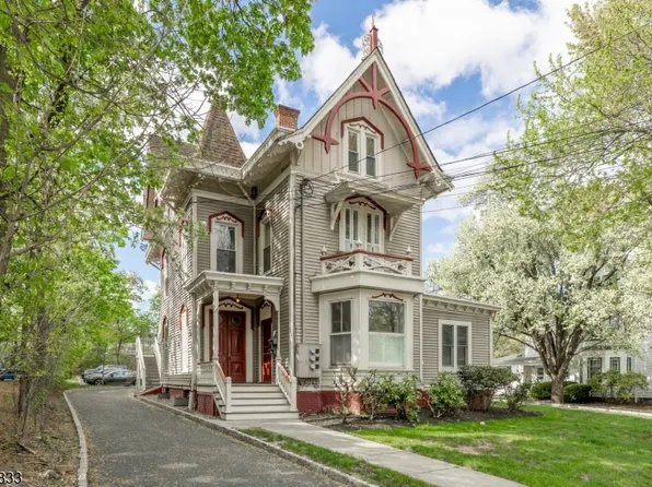 331 Main St, Chatham, NJ 07928