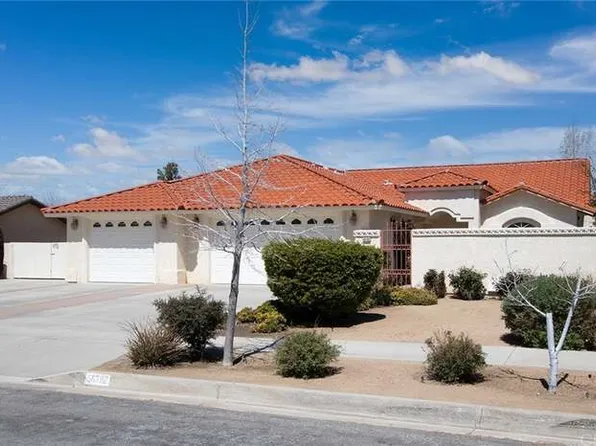 56792 Navajo Trl, Yucca Valley, CA 92284