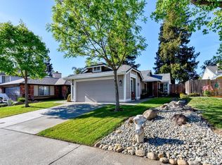 7211 Kilconnell Dr, Elk Grove, CA 95758