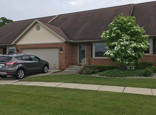 1107 Chipman Ln, Owosso, MI 48867