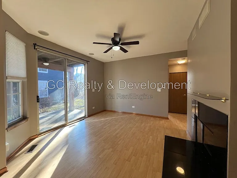 159 Shorewood Dr — Photo 11