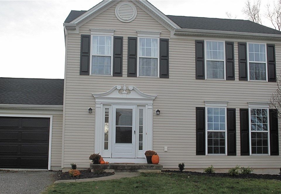 1st image of 6344 Green Valley Ln