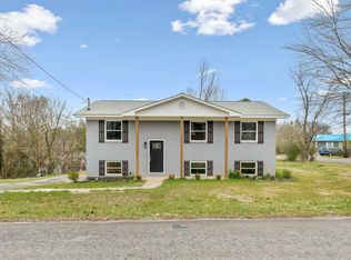 1235 27th St SE, Cleveland, TN 37323