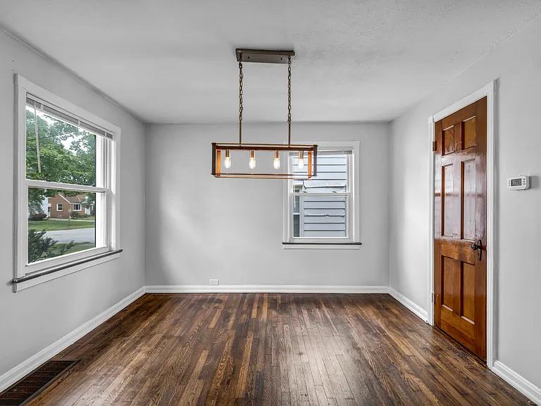 5505 South Blvd — Photo 12