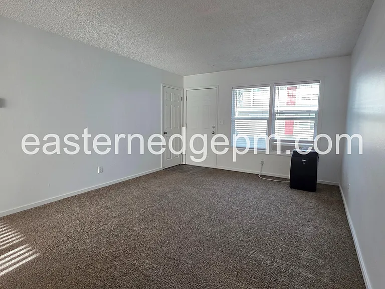 321 NW 8th Ave #309 — Photo 21