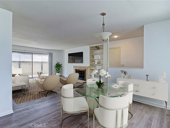 4th image of 1331 Victoria Dr #19
