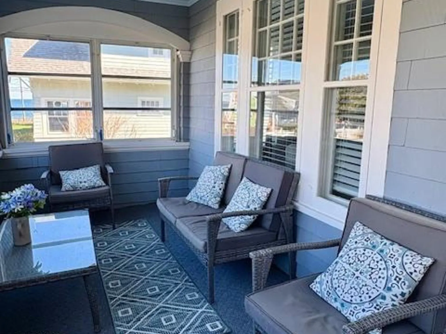 3 bed, 1.5 bath, 1716 sqft, $3,100 — Photo 4