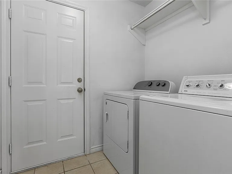 3511 Farah Dr — Photo 12