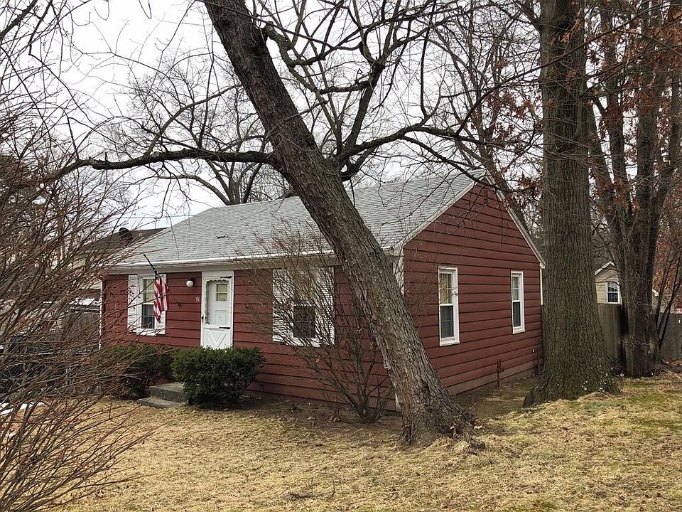 2nd image of 91 Dubois St