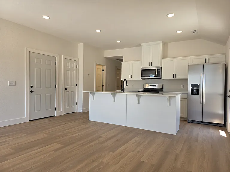 97 W Rainsong St — Photo 9