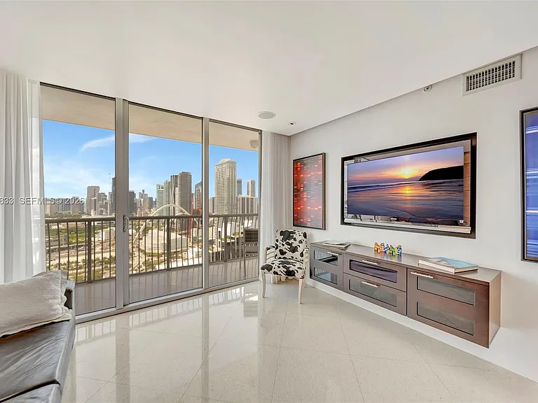 1750 N Bayshore Dr #3910 — Photo 7