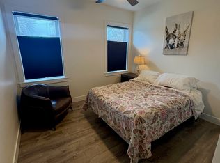 812 N Riviera Dr, Boise, ID 83703