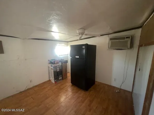 1326 S Rosemont Ave, Tucson, AZ 85711