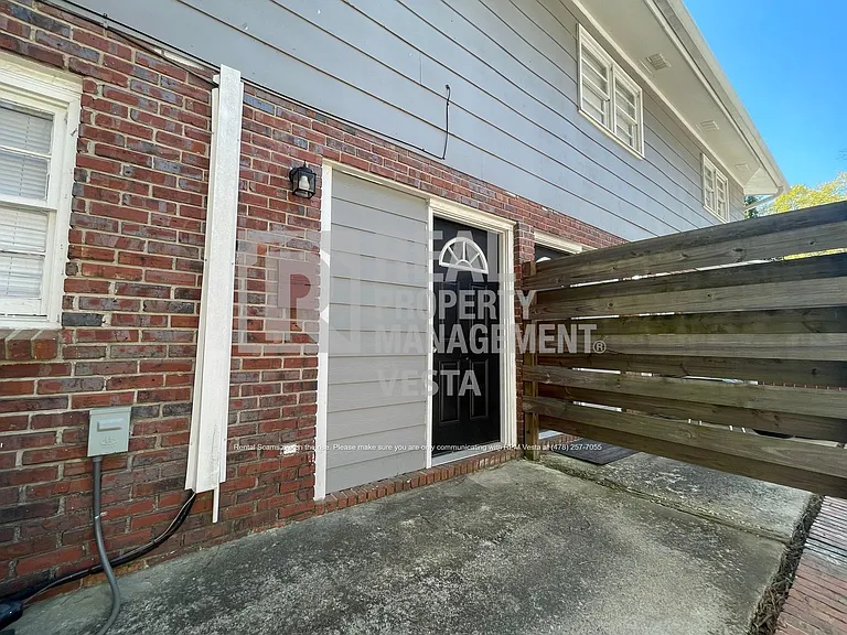 131 Wall St #106 — Photo 11