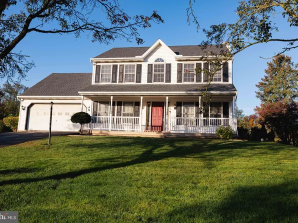 25 Hetrick Ct, Palmyra, PA 17078